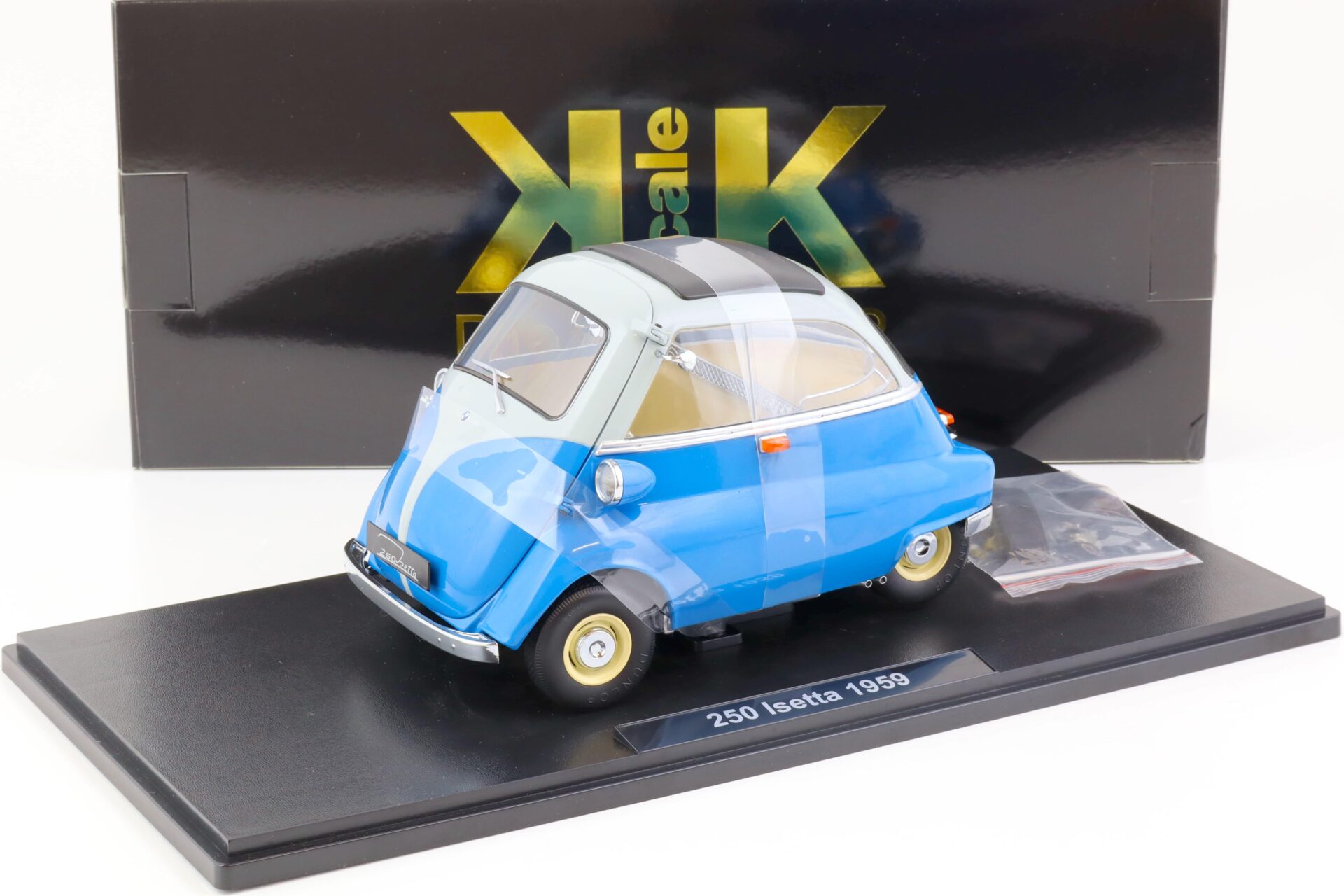 ID 70589 orig 1.jpg 1:12 KK-Scale BMW Isetta 250 blue/ light blue 1959