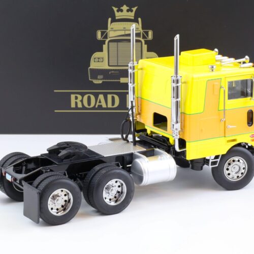 1:18 Road Kings LKW Peterbilt 352 Pacemaker 1977-1979 yellow/ brown
