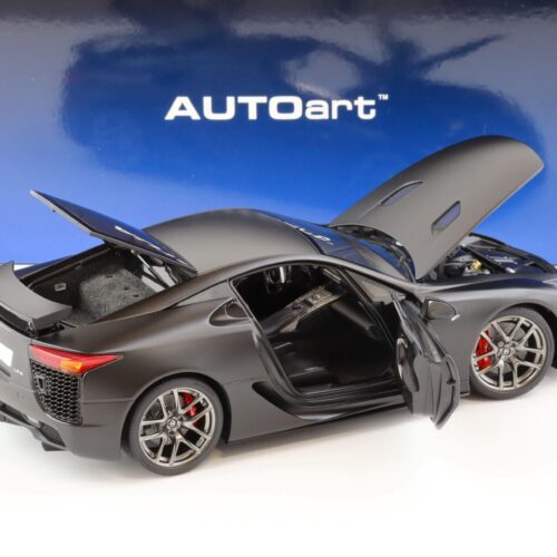 1:18 AUTOart Lexus LFA 2010 matt black 78852 - Image 4