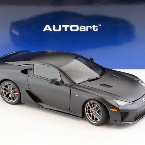 1:18 AUTOart Lexus LFA 2010 matt black 78852 - Image 2