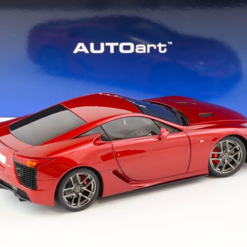 1:18 AUTOart Lexus LFA 2010 pearl red 78853