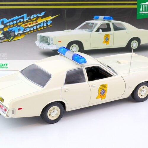 1:18 Greenlight 1975 Plymouth Fury Mississippi Highway Patrol SMOKEY & BANDIT