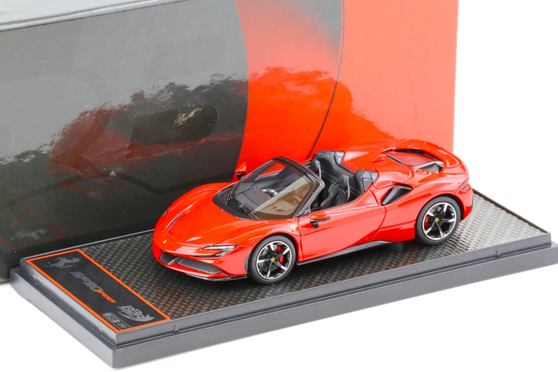 1:43 BBR Ferrari SF90 Spider Rosso Corsa 322 red - Limited 250 pcs.