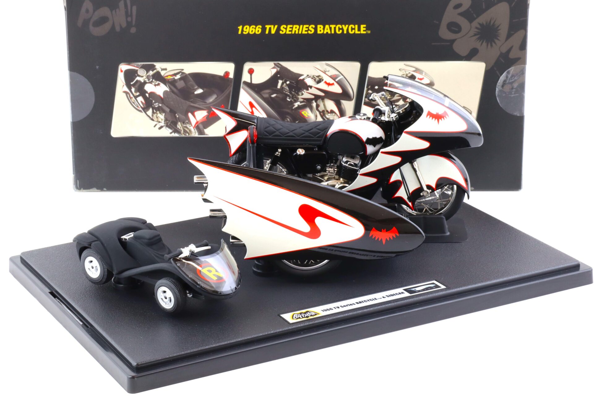 ID 71297 orig 1.jpg 1:12 Hot Wheels Elite BATMAN 1966 TV Series Batcycle and Sidecar Batmobile