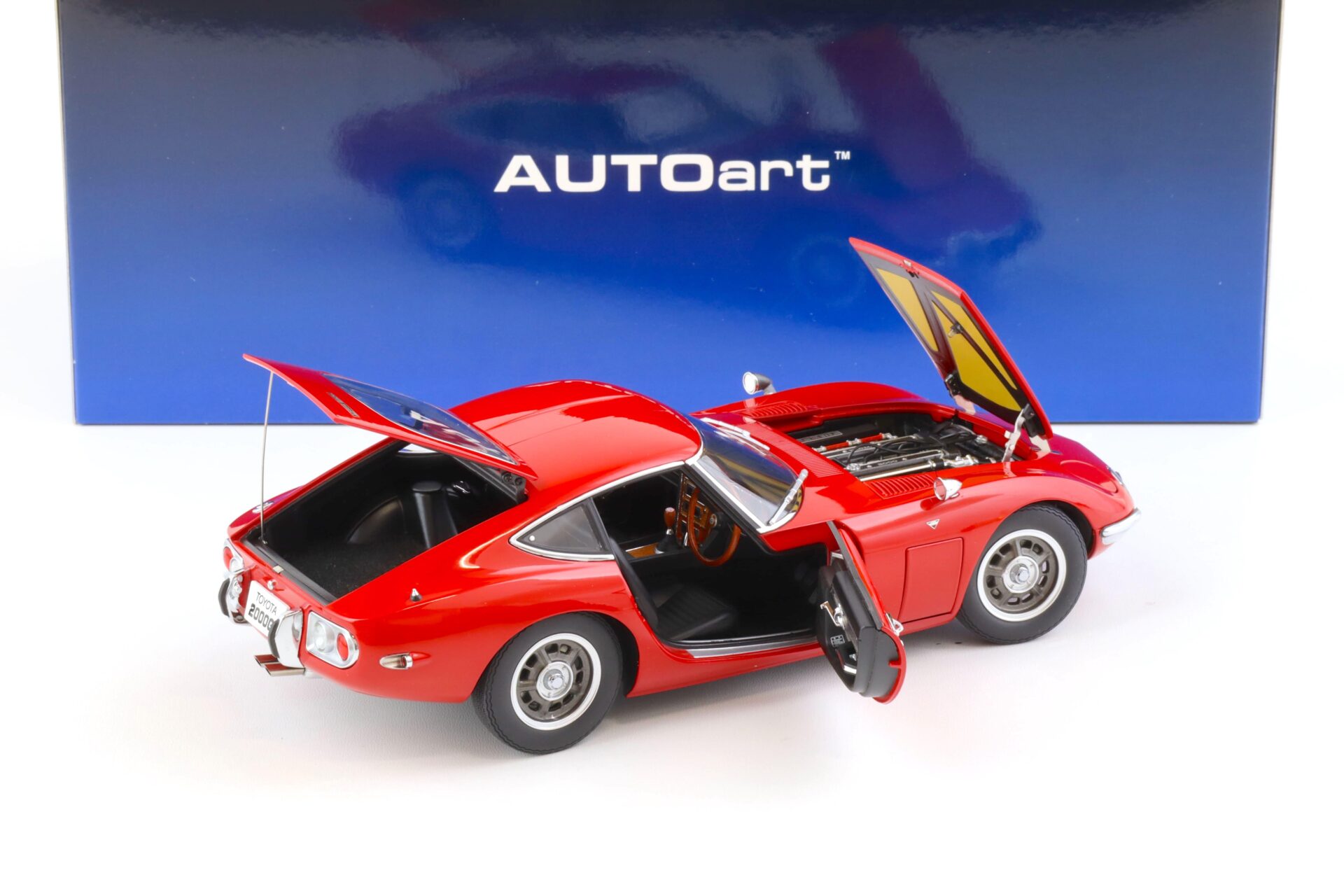 1:18 AUTOart 1965 Toyota 2000GT Coupe red 78751