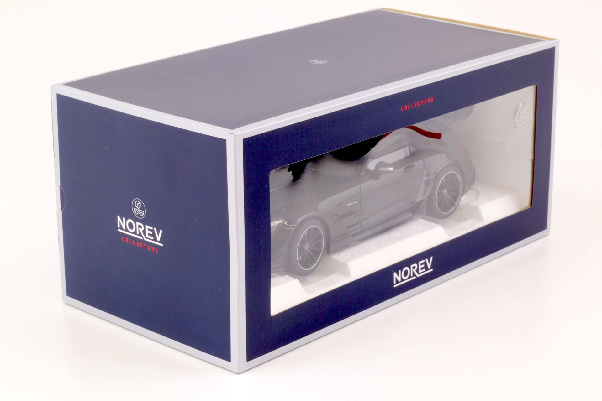 1:18 Norev Mercedes AMG GT Black Series 2021 black 183900