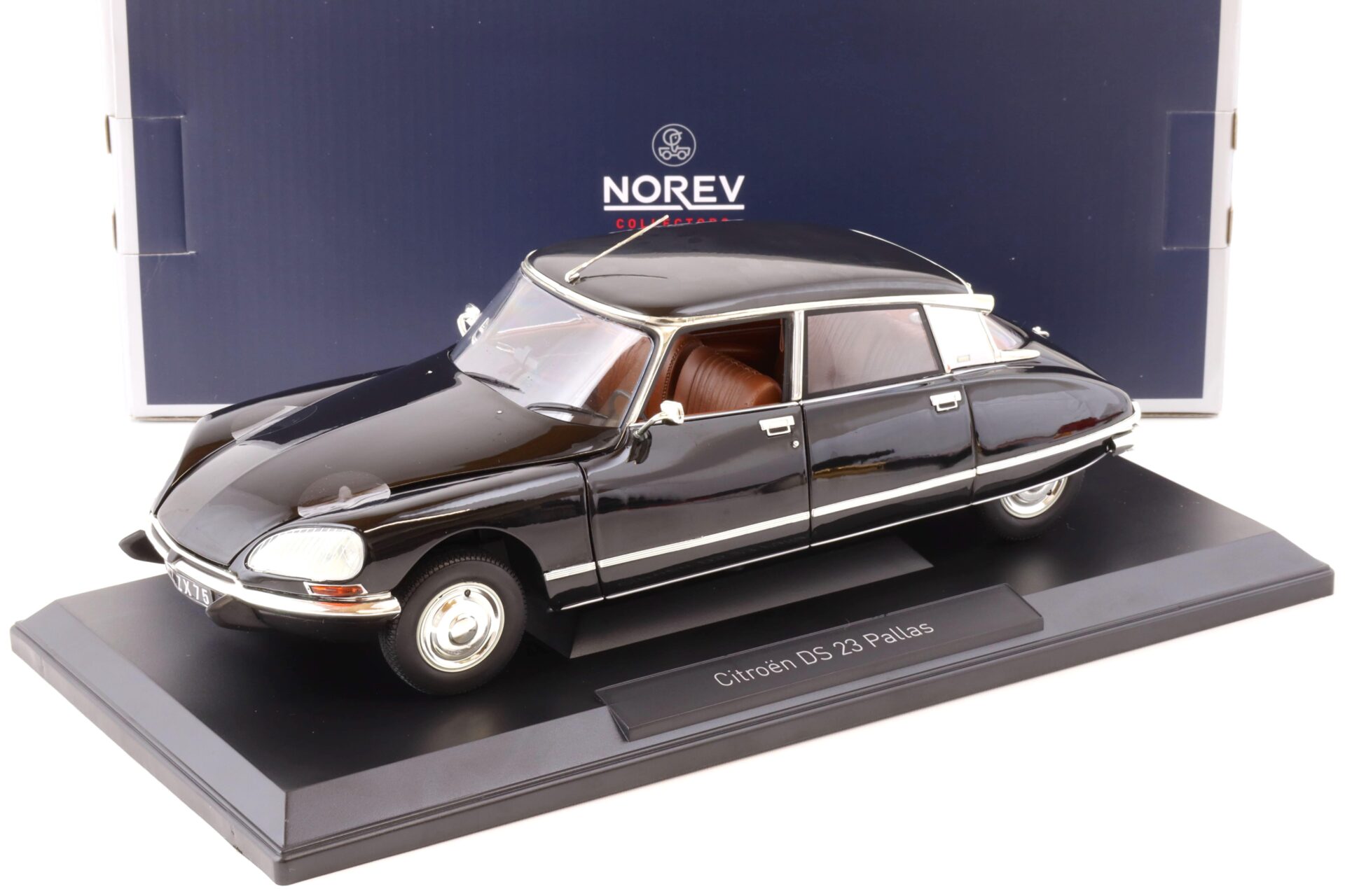 ID 71617 orig.jpg 1:18 Norev Citroen DS 23 Pallas 1974 black 181482