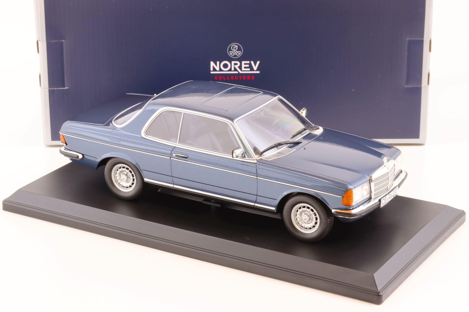 1:18 Norev Mercedes 280 CE Coupe 1980 blue metallic 183589