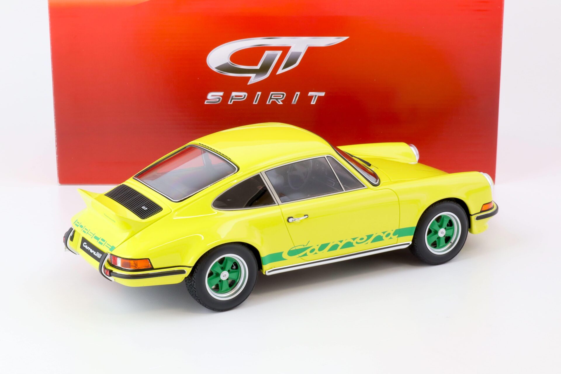 1:12 GT Spirit GT733 Porsche 911 Carrera RS 2.7 Touring Light yellow 1973