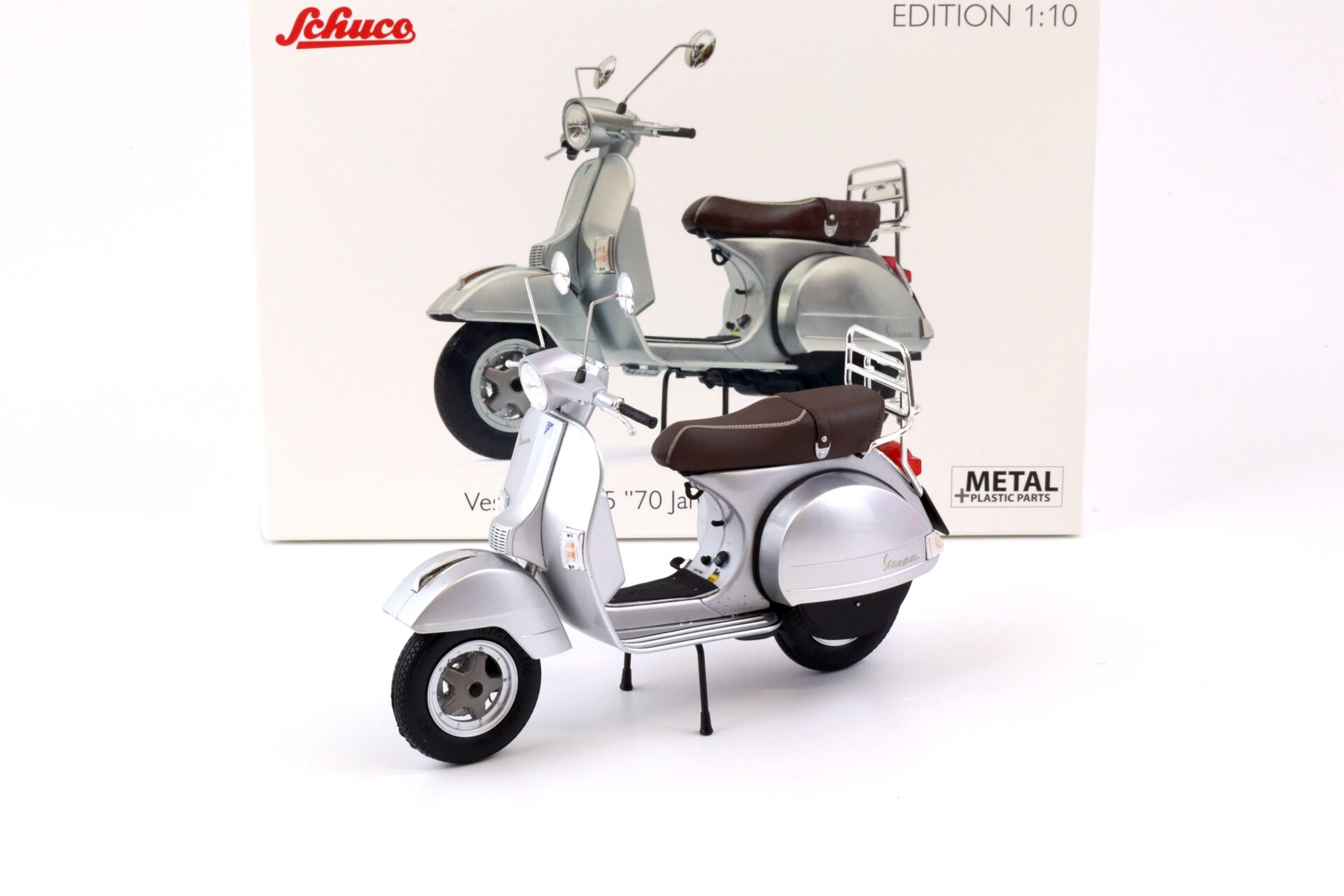 1:10 Schuco Vespa PX 125 silver metallic "70 Jahre Sonderedition"