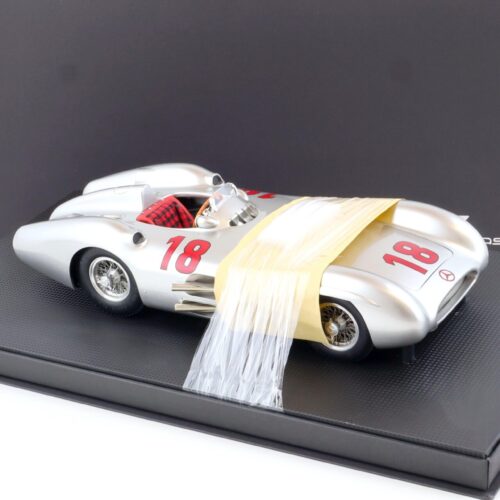 1:12 GP Replicas Mercedes W196 Streamliner #18 Juan Manuel Fangio