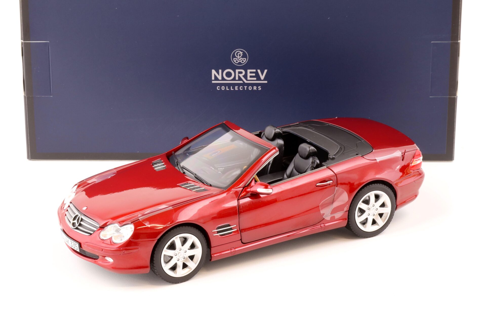 ID 72057 orig.jpg 1:18 Norev Mercedes SL 500 Convertible 2003 red metallic - Limited 300 pcs.