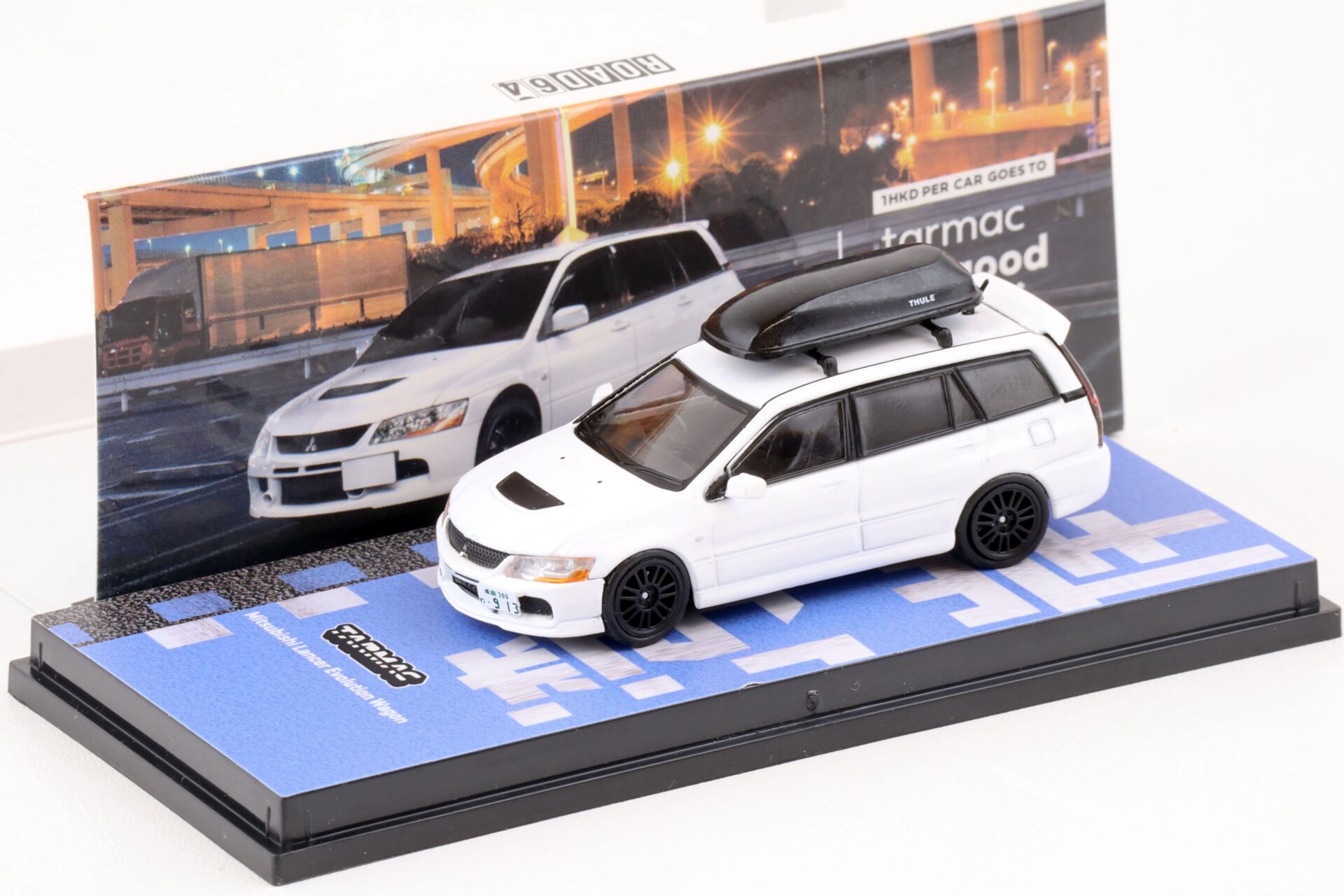 ID 72109 orig.jpg 1:64 Tarmac Works Mitsubishi Lancer Evolution Wagon with roof box white