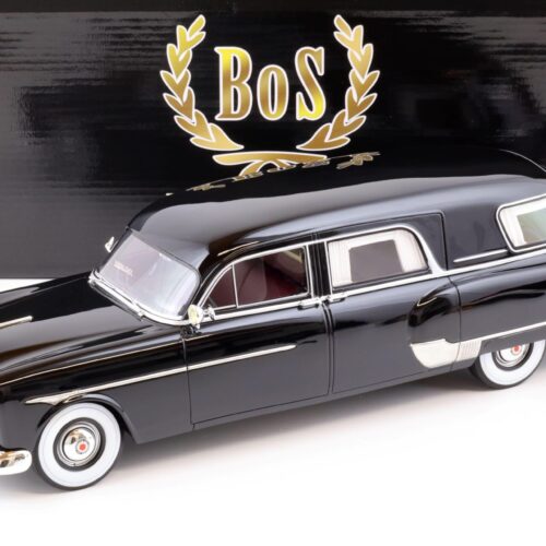1:18 BOS-Models 1952 Packard Henney Hearse black BOS342