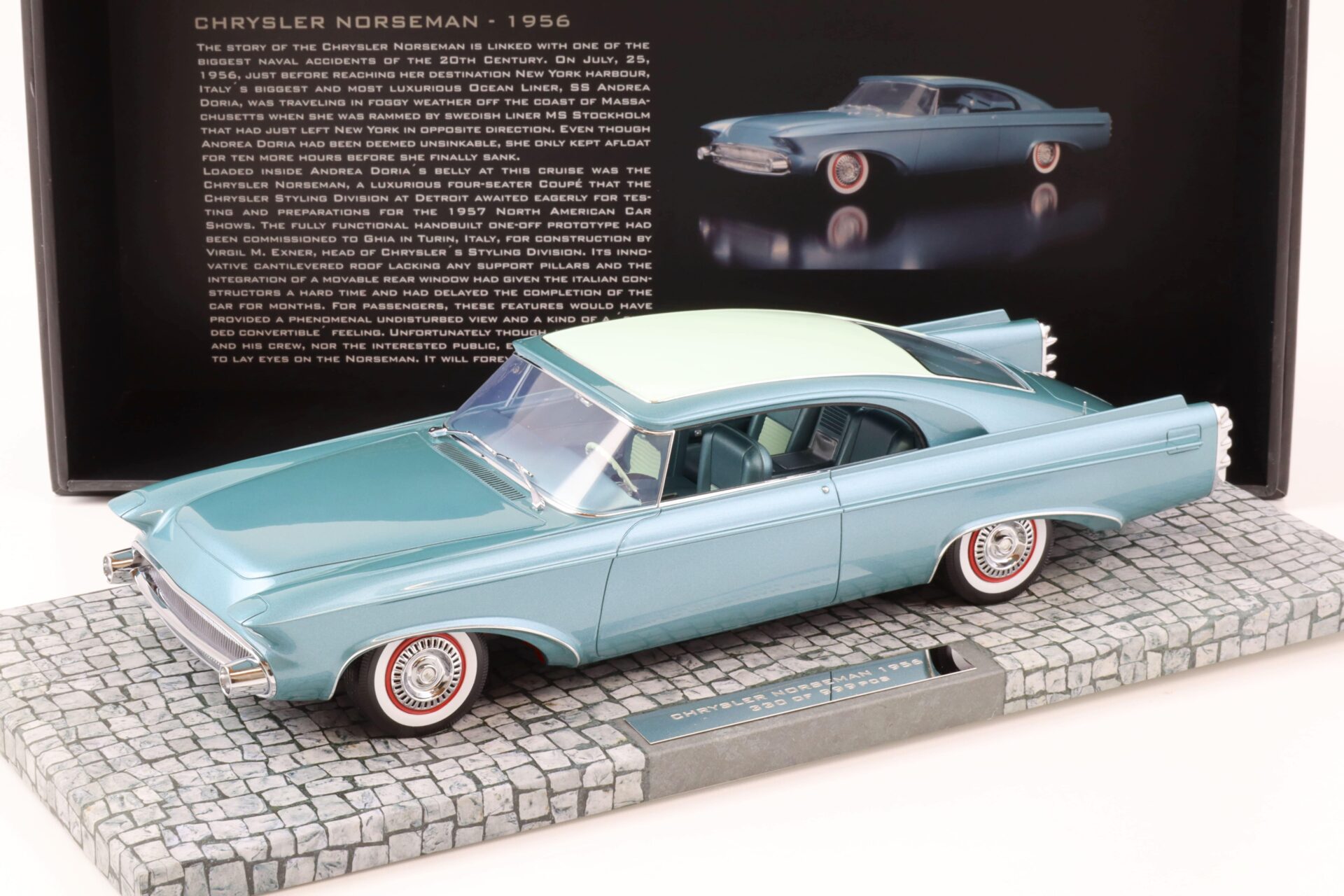 1:18 Minichamps 1956 Chrysler Norseman blue metallic First Class Collection