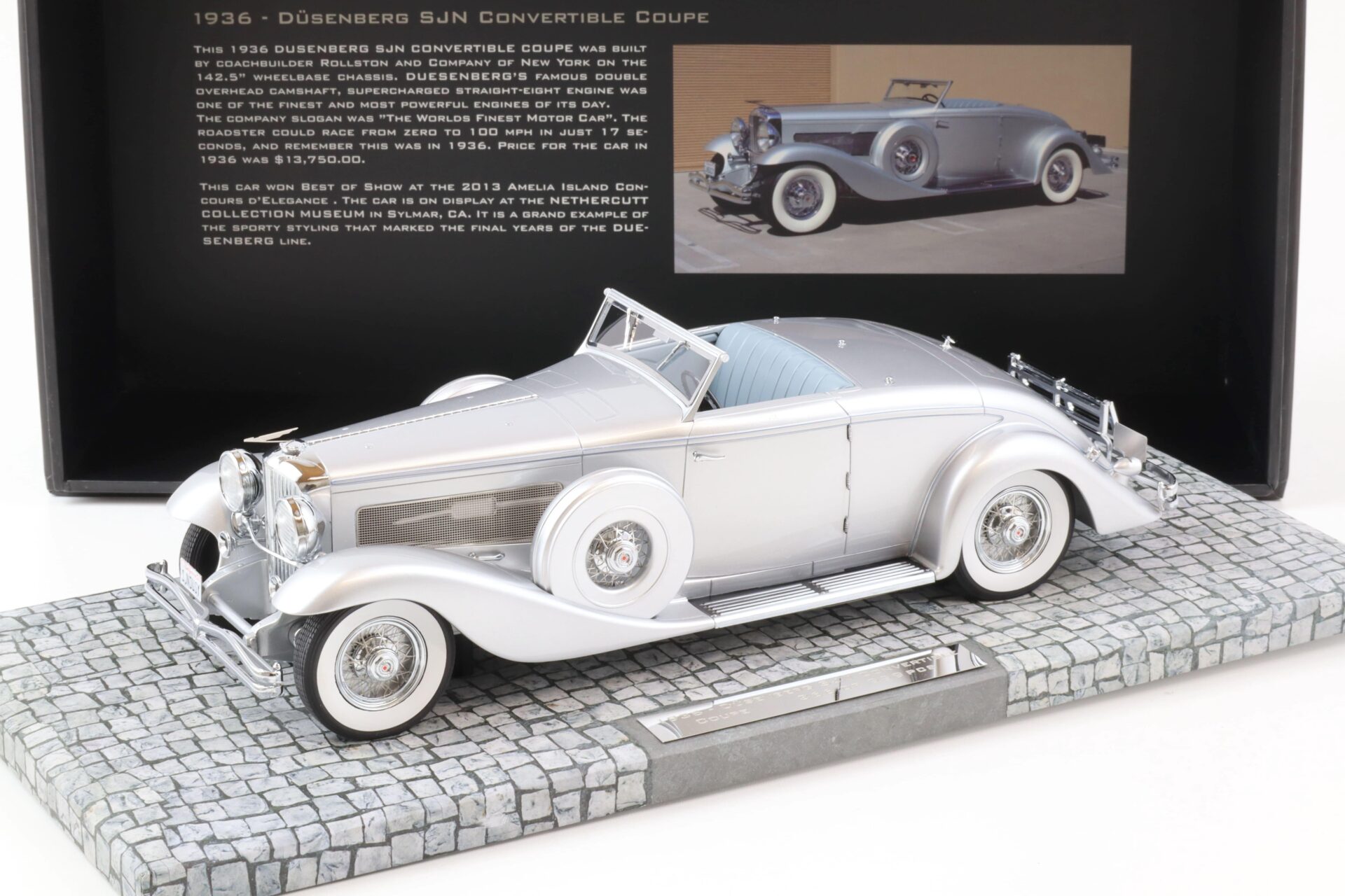 1:18 Minichamps 1936 Duesenberg SJN Convertible Coupe silver First Class Collection