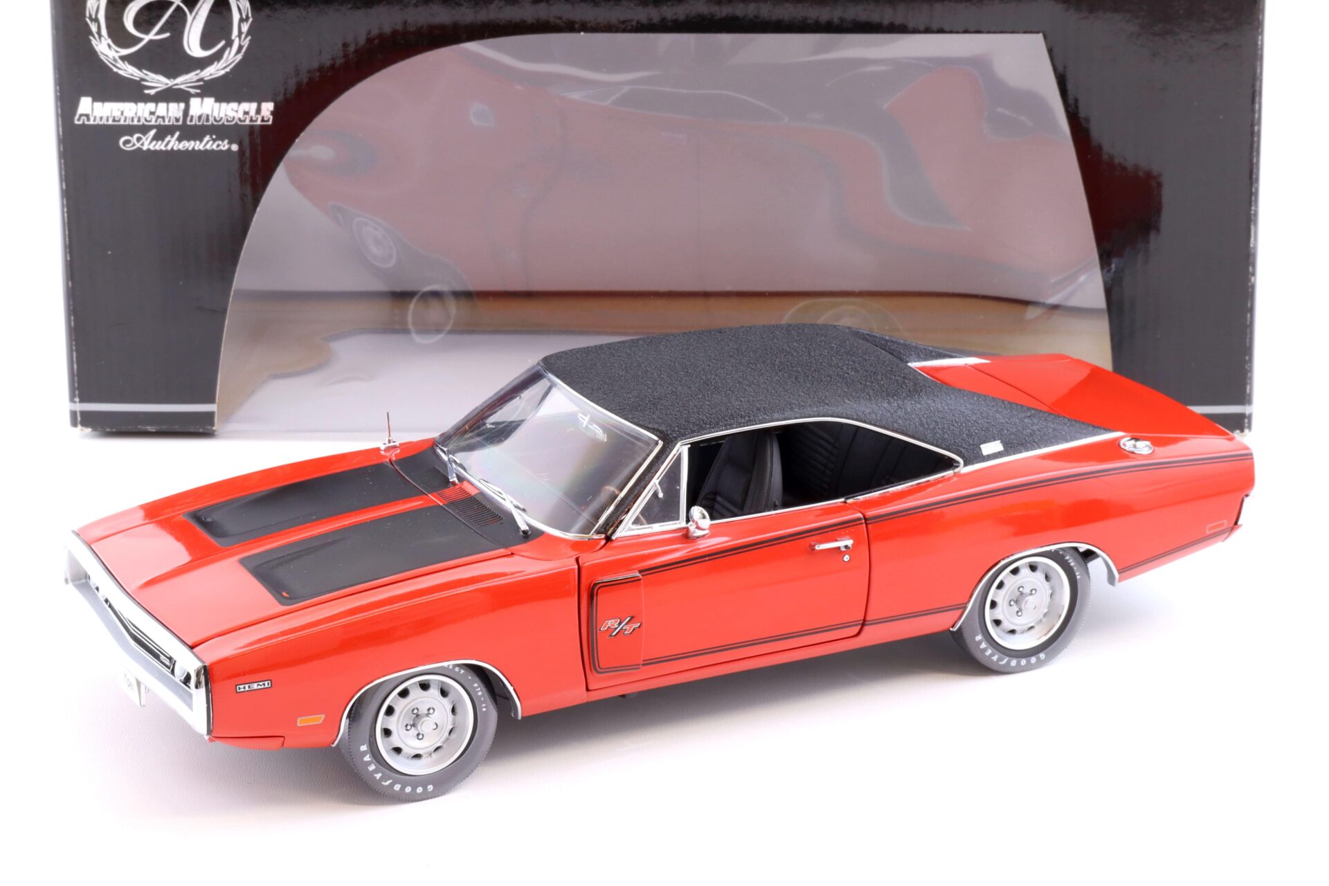 1:18 Ertl Authentics 1970 Dodge Charger R/T Coupe red/ black