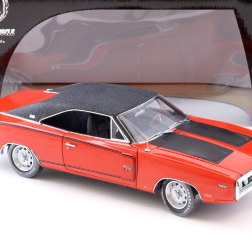 1:18 Ertl Authentics 1970 Dodge Charger R/T Coupe red/ black
