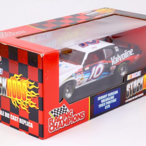1:18 ERTL 1969 Pontiac GTO Johnny Benson Valvoline Stock Rods #10