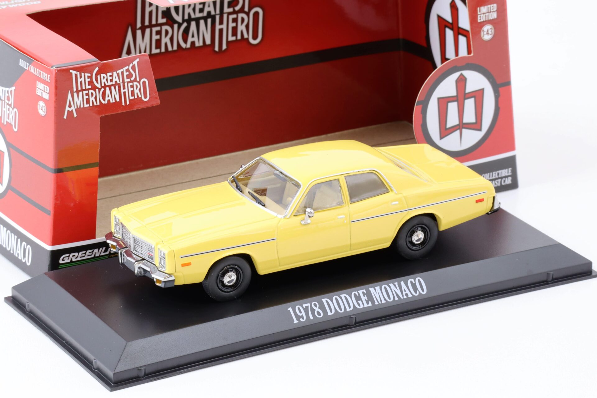 1:43 Greenlight 1978 Dodge Monaco yellow The Greatest American Hero