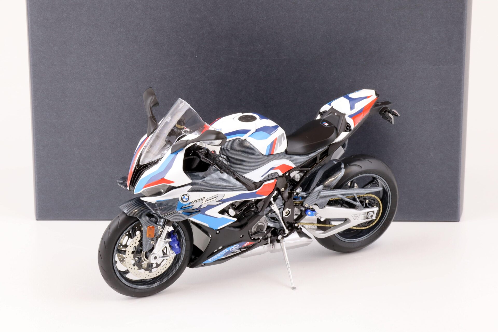 ID 73061 orig 1.jpg 1:10 Original BMW Motorrad BMW M 1000 RR (K66) M Competition DEALER VERSION
