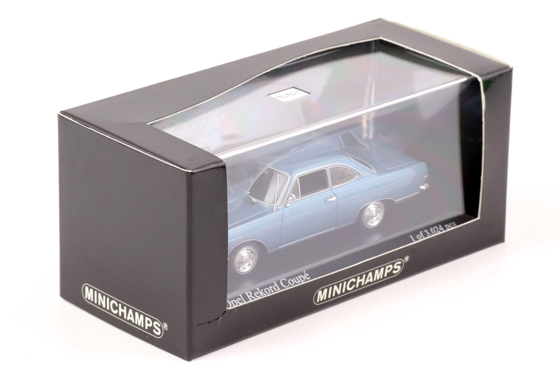 1:43 Minichamps Opel Rekord A Coupe 1963 Aero blue metallic
