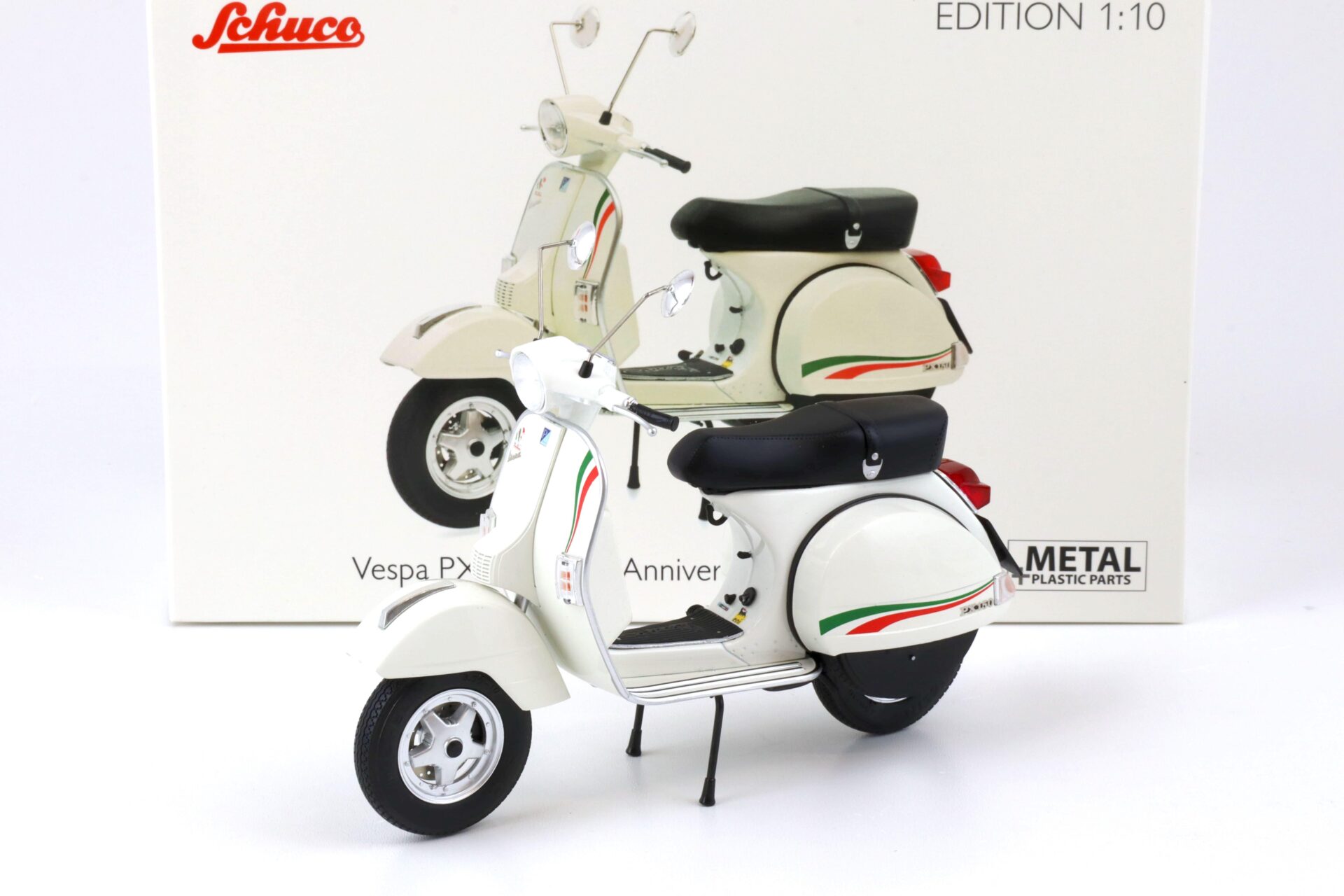 ID 73146 orig 1.jpg 1:10 Schuco Vespa PX 150 white "150 Anniversario Unita d´Italia"