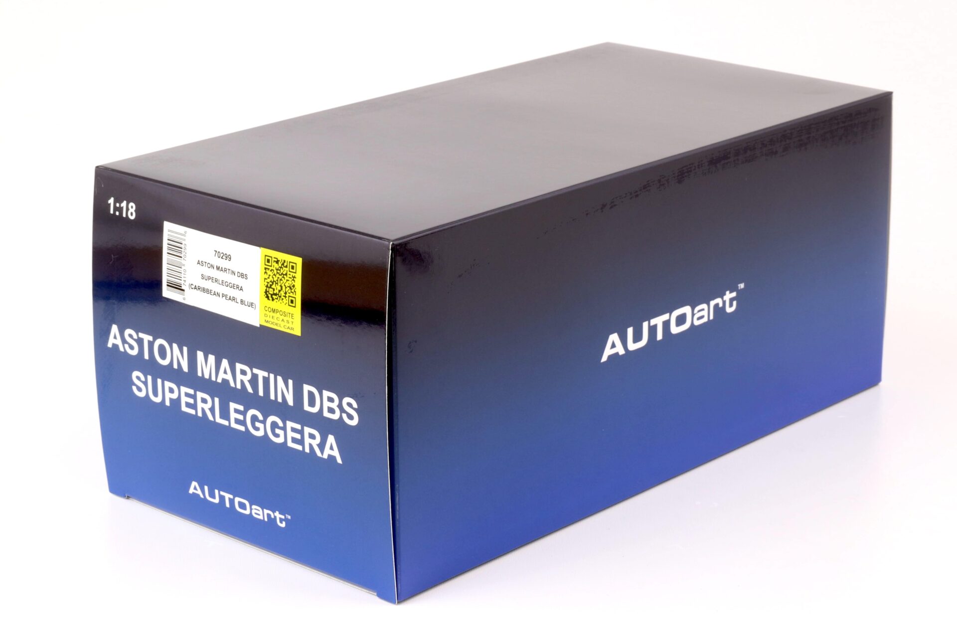 1:18 AUTOart Aston Martin DBS Superleggera Caribbean pearl blue 70299