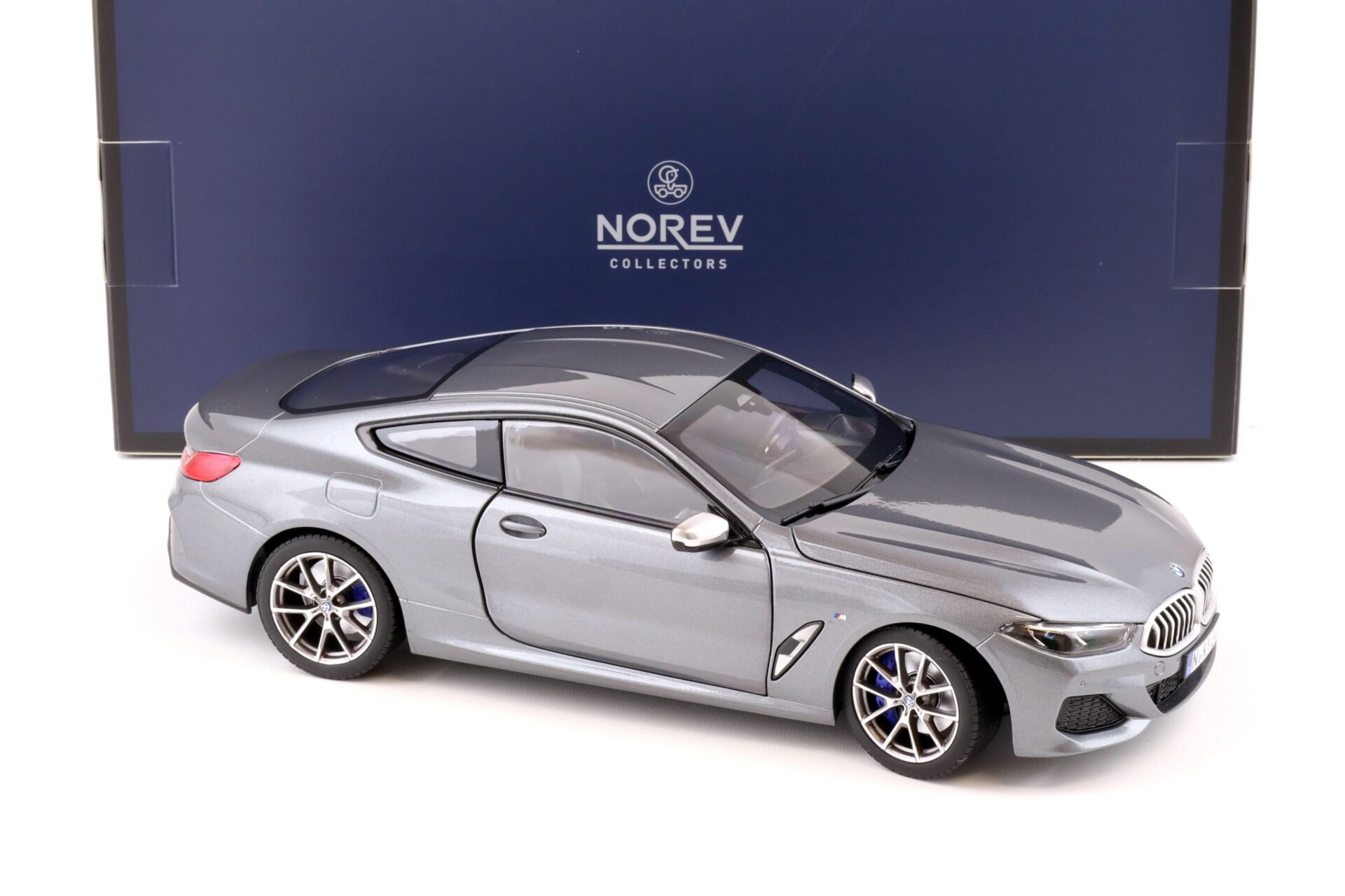 1:18 Norev BMW M850i Coupe (G15) grey metallic 2018 - Limited 200 pcs