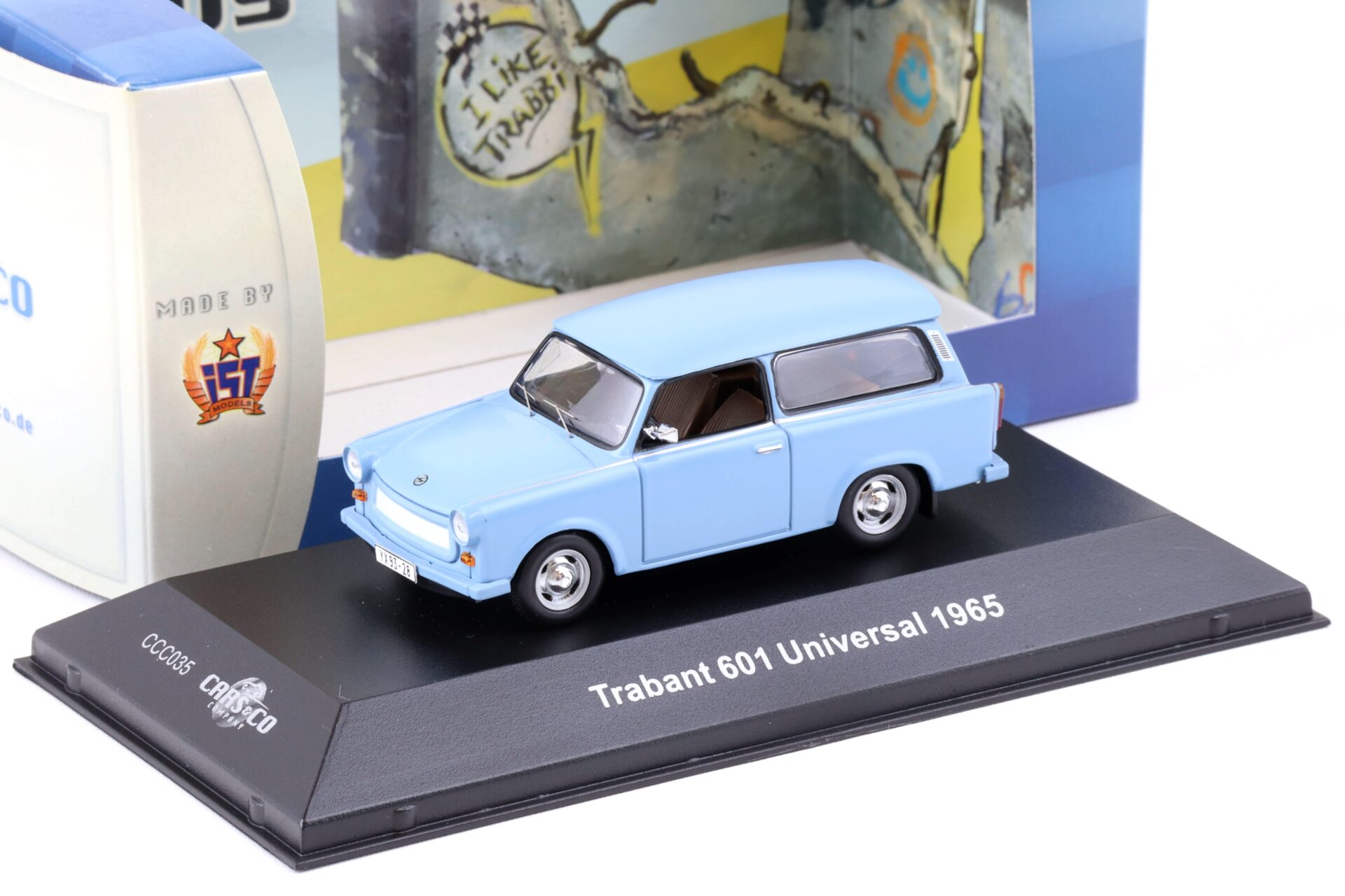 1:43 Cars&Co IST 1965 Trabant 601 Universal blue