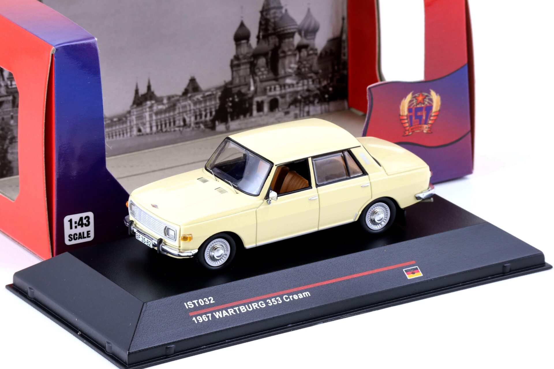 1:43 IST Models 1967 Wartburg 353 cream
