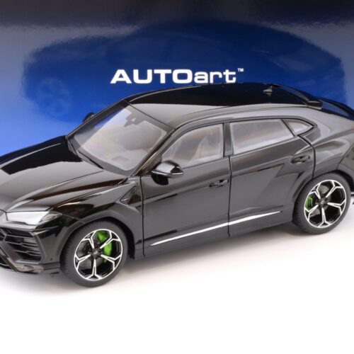 1:18 AUTOart Lamborghini Urus 2018 Nero Noctis/ solid black 79165