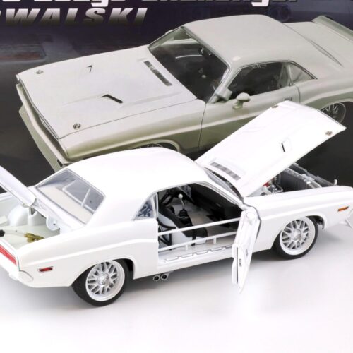 1:18 ACME 1970 Dodge Challenger Street Fighter KOWALSKI white A1806022