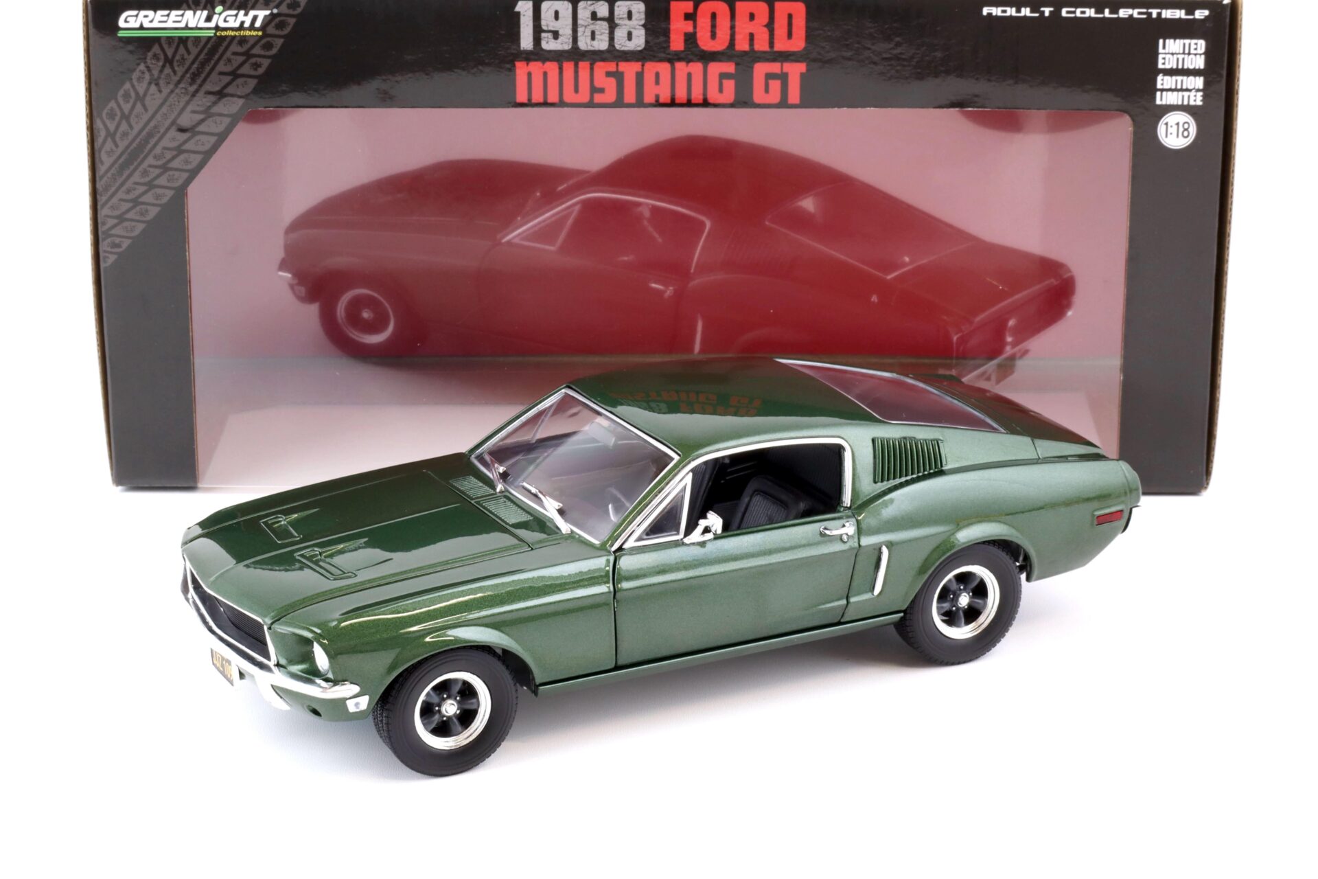 ID 73606 orig 1.jpg 1:18 Greenlight 1968 Ford Mustang GT Fastback highland green metallic
