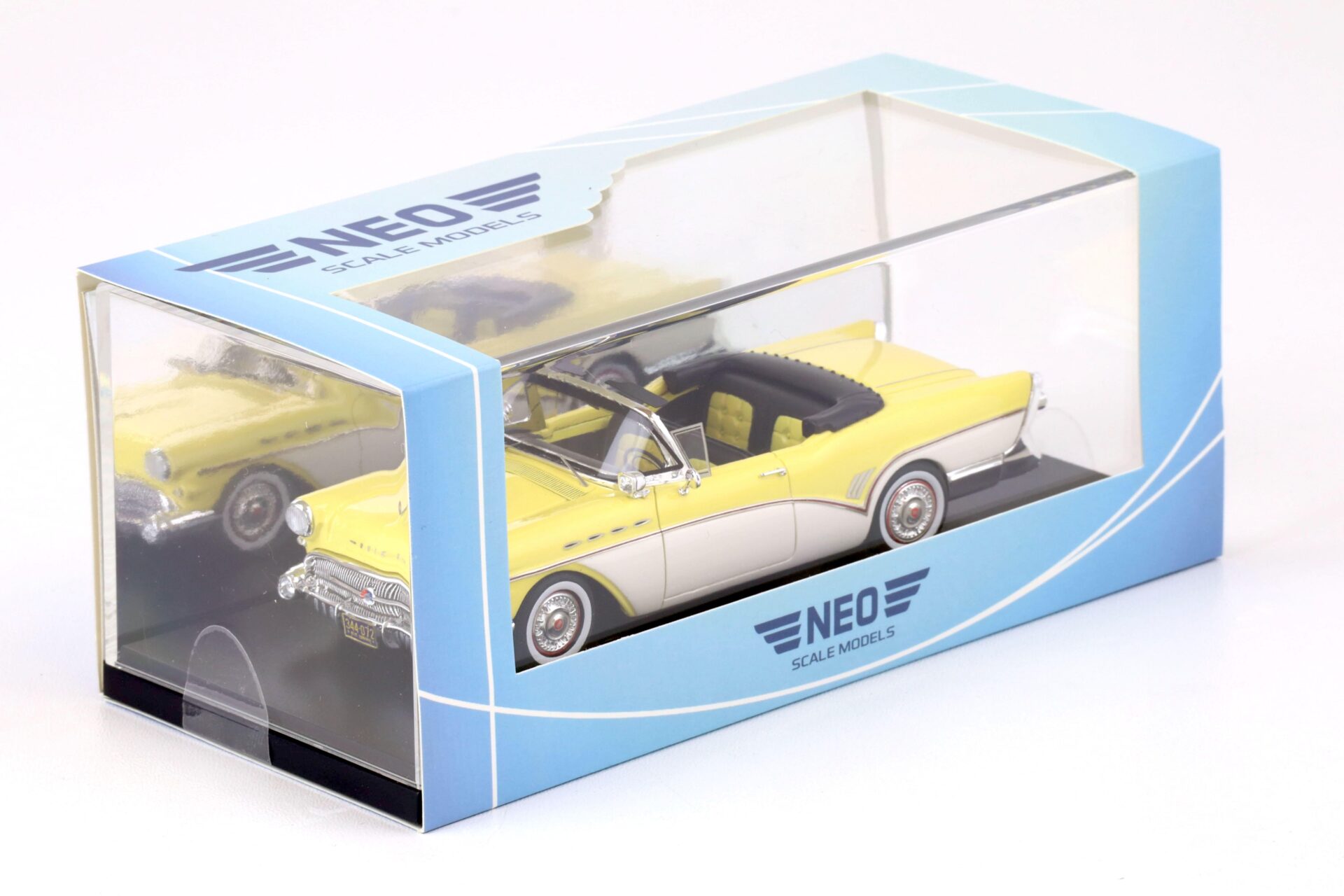 1:43 NEO 1957 Buick Roadmaster Convertible light yellow / white