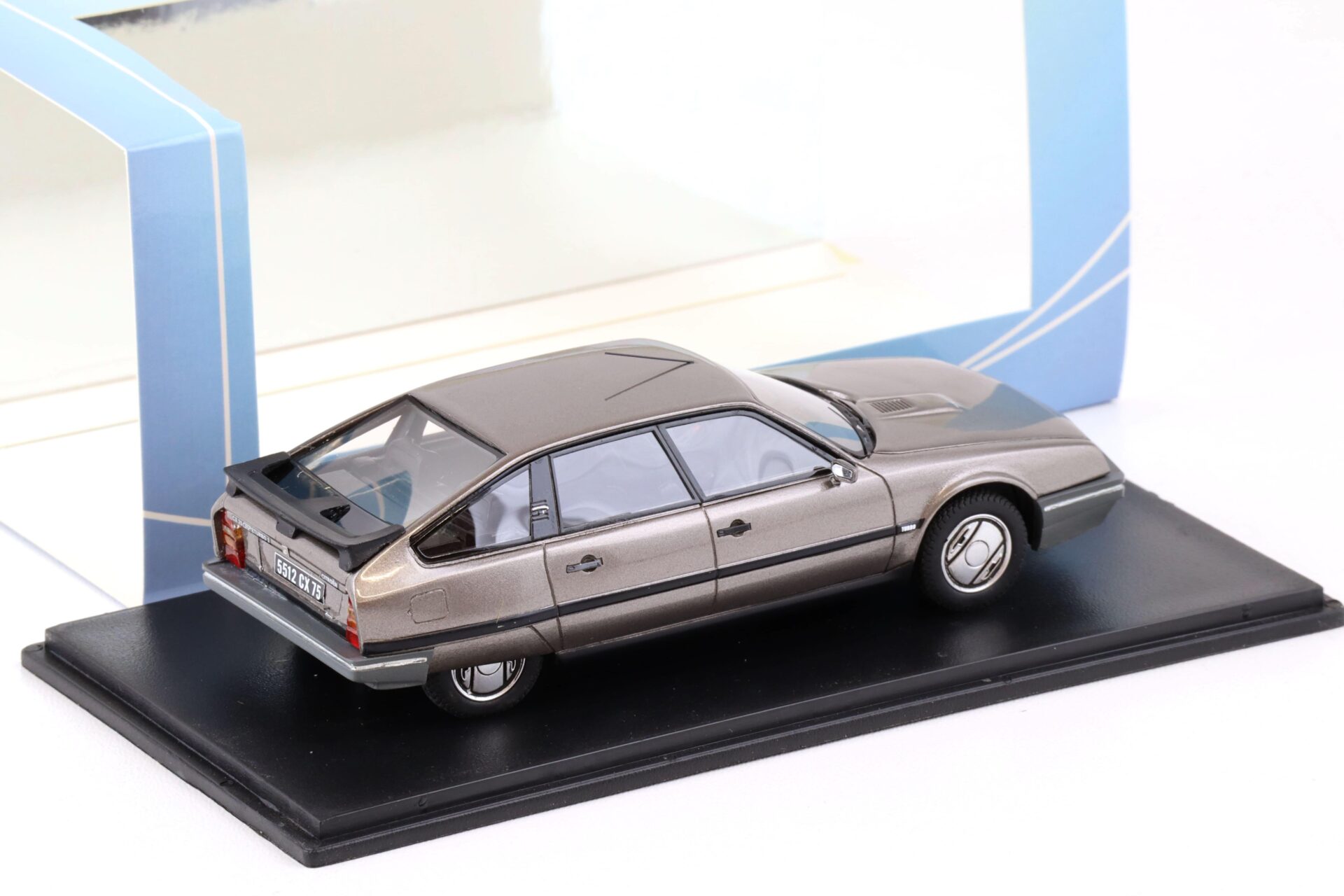 1:43 NEO Citroen CX GTI Turbo 2 metallic grey