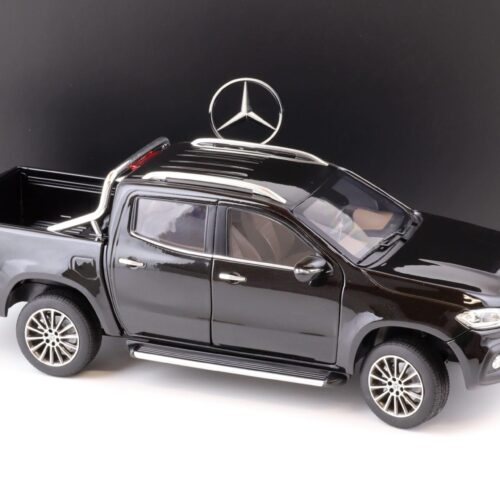 1:18 Norev Mercedes X-Klasse BR470 kabara black DEALER VERSION