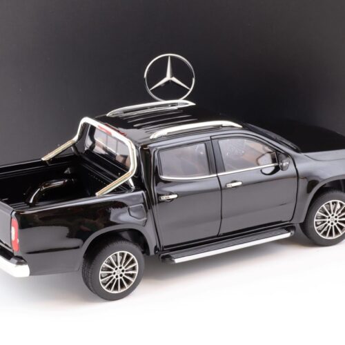 1:18 Norev Mercedes X-Klasse BR470 kabara black DEALER VERSION
