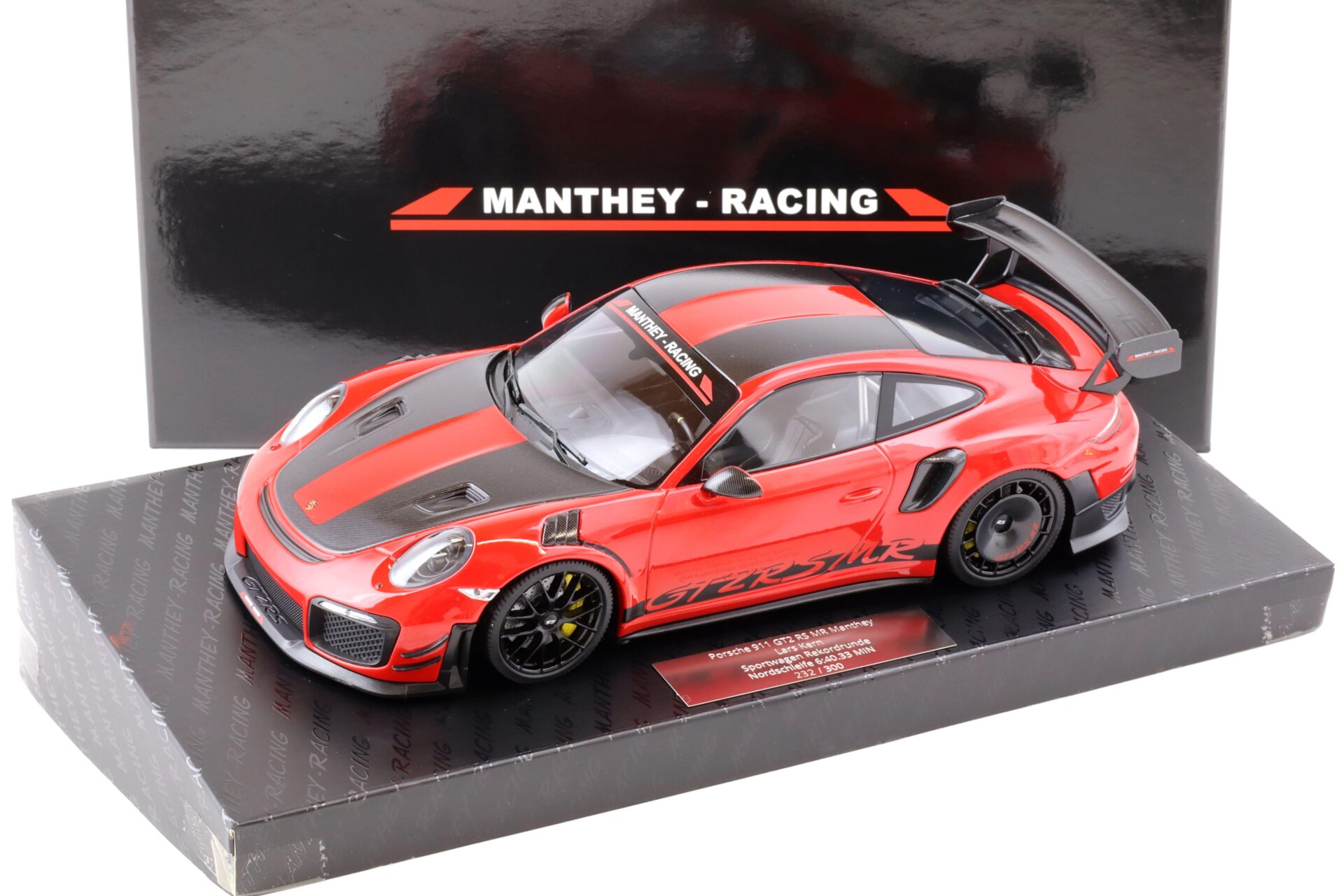 ID 73751 orig 1.jpg 1:18 Minichamps Porsche 911 (991.2) GT2 RS MR 2018 red Manthey-Racing Special Box