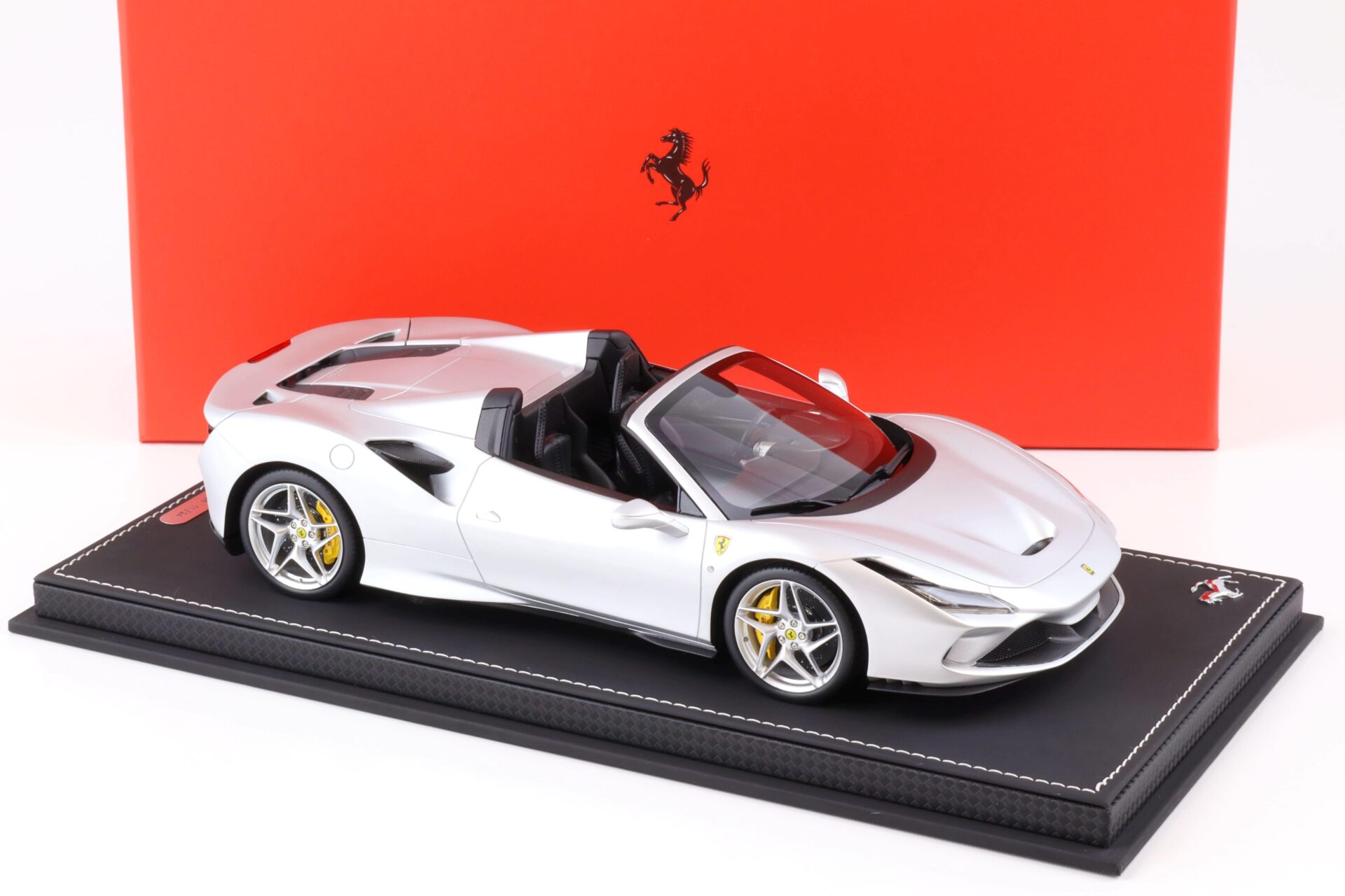 1:18 BBR Ferrari F8 Spider matt argento Nurburgring opaco - Limited 24 pcs.