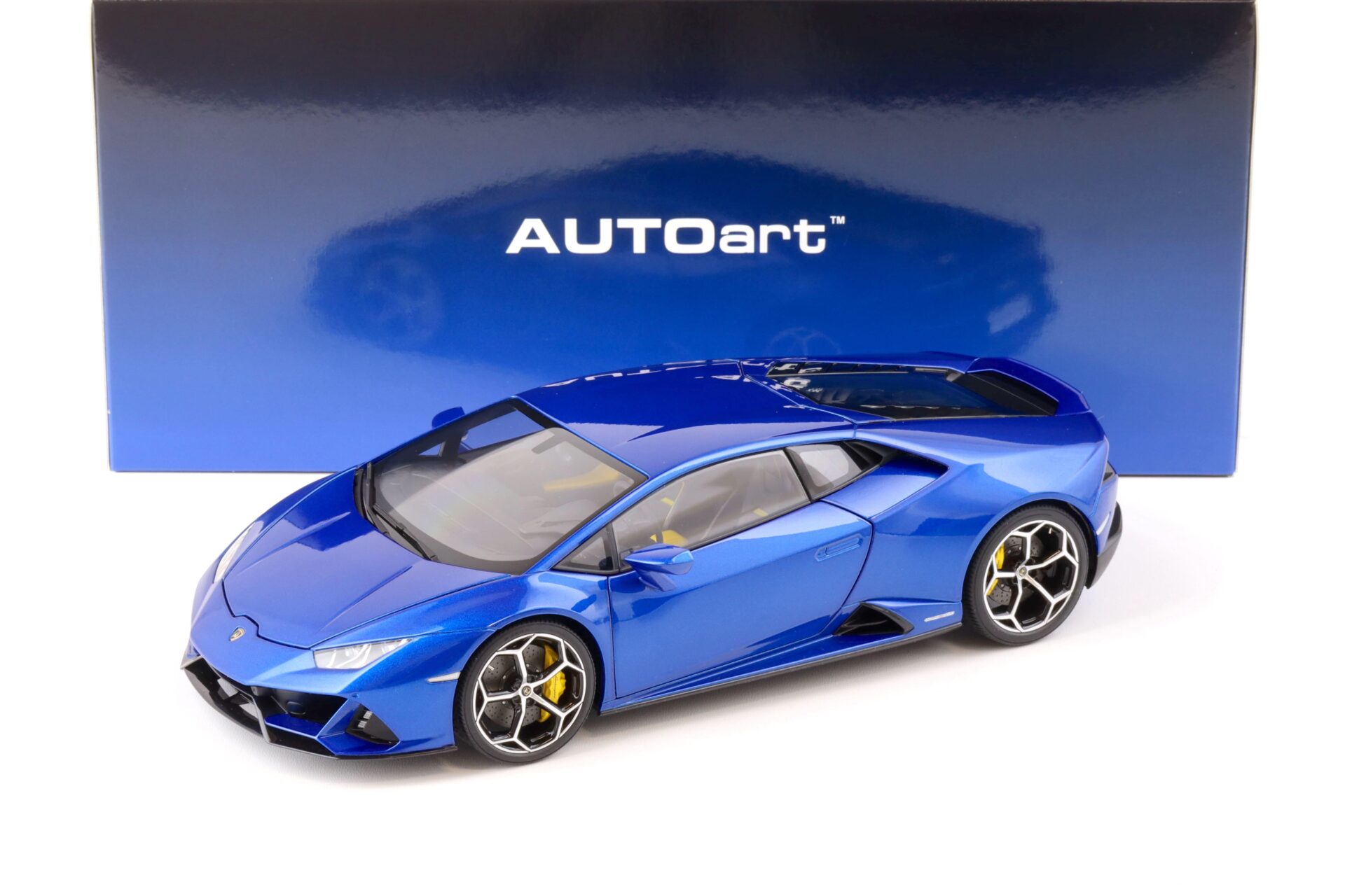 1:18 AUTOart Lamborghini Huracan EVO 2019 blu nethuns blue metallic 79212