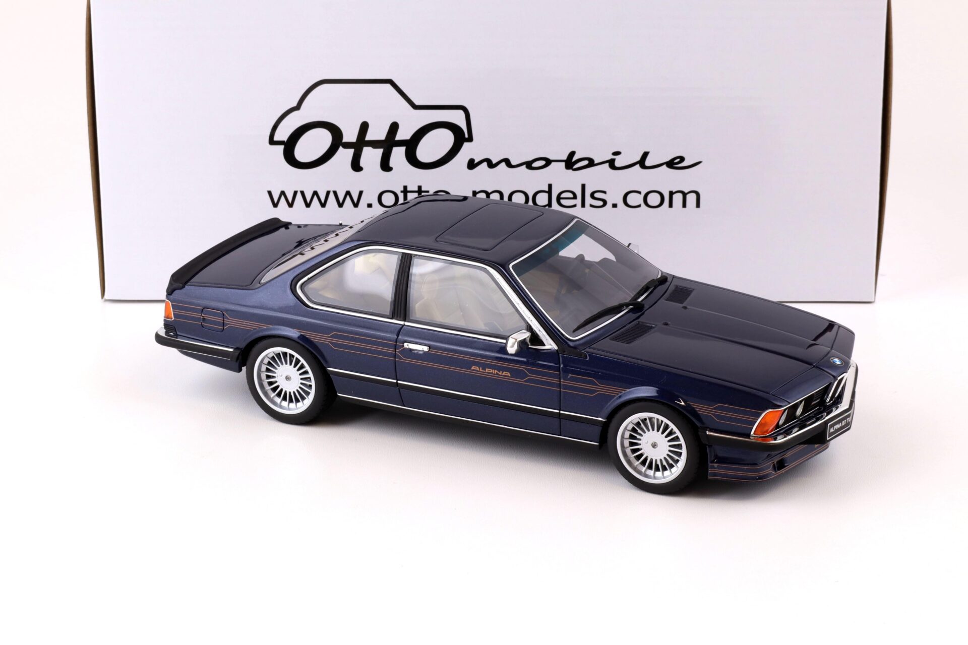 1:18 OTTO mobile OT163 BMW 6-Series Alpina B7 Bi-Turbo Coupe 1985 dark blue