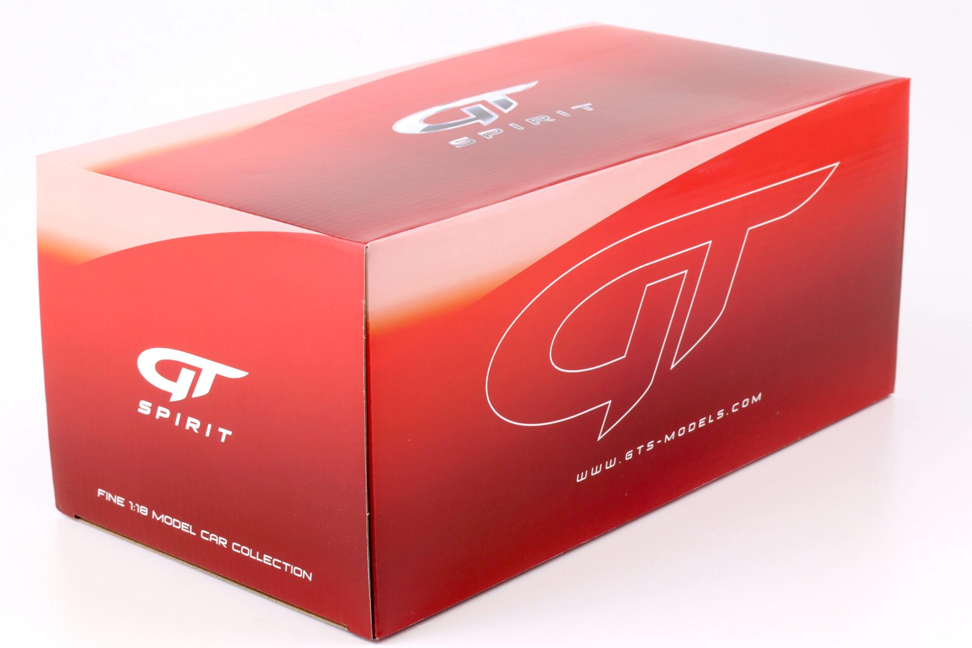 1:18 GT Spirit GT017B Porsche Boxster Spider (987) 2012 white