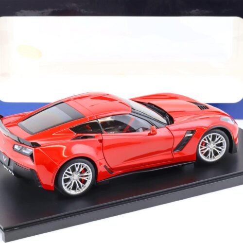 1:18 AUTOart Chevrolet Corvette C7 Z06 Coupe torch red 71262 - Image 3