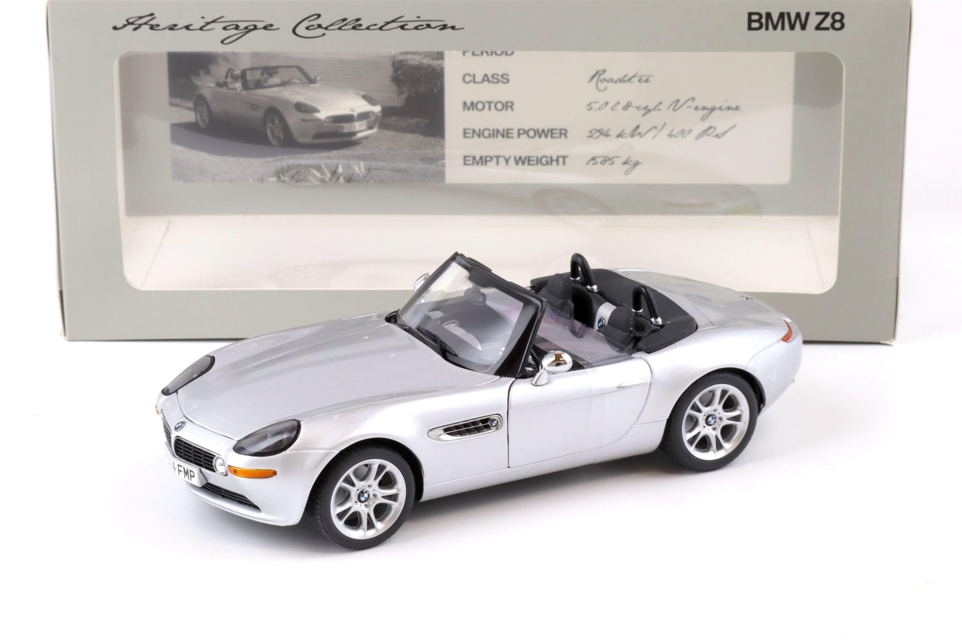 1:18 Kyosho BMW Z8 Roadster silver metallic Heritage Collection DEALER VERSION