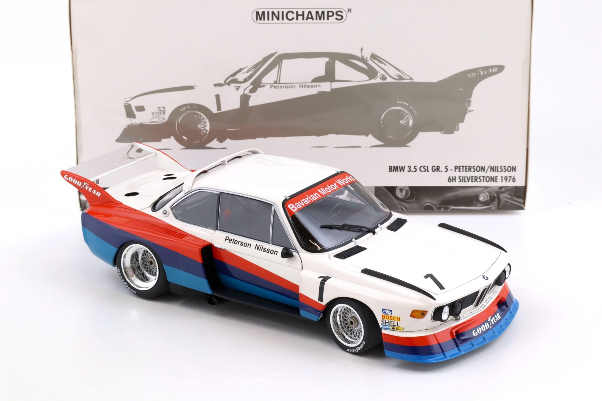 1:18 Minichamps BMW 3.5 CSL Gr.5 Peterson/ Nilsson 6H Silverstone 1976 #1