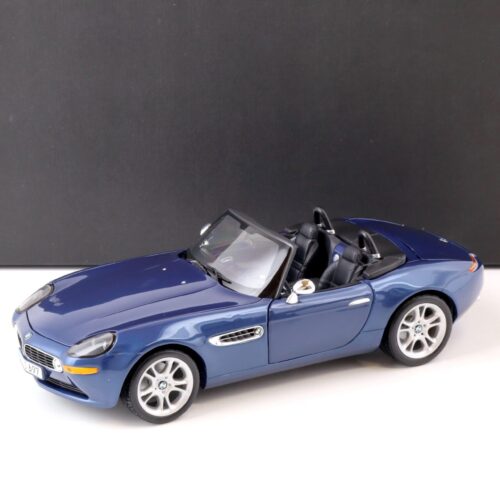 1:18 Kyosho BMW Z8 Roadster blue with Top DEALER VERSION