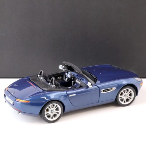 1:18 Kyosho BMW Z8 Roadster blue with Top DEALER VERSION