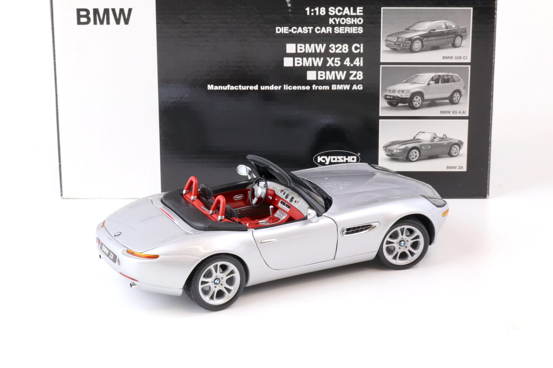 1:18 Kyosho BMW Z8 Roadster silver/ red with Top 08511S