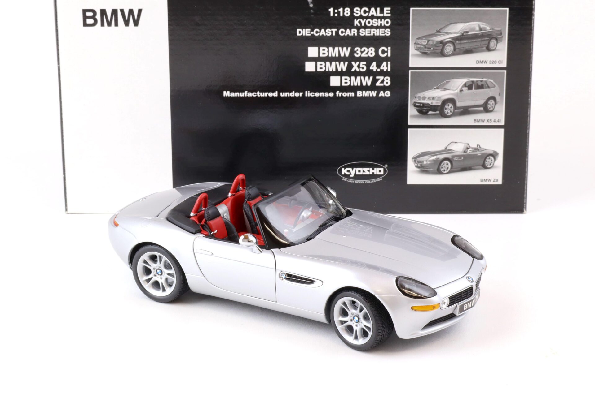 1:18 Kyosho BMW Z8 Roadster silver/ red with Top 08511S